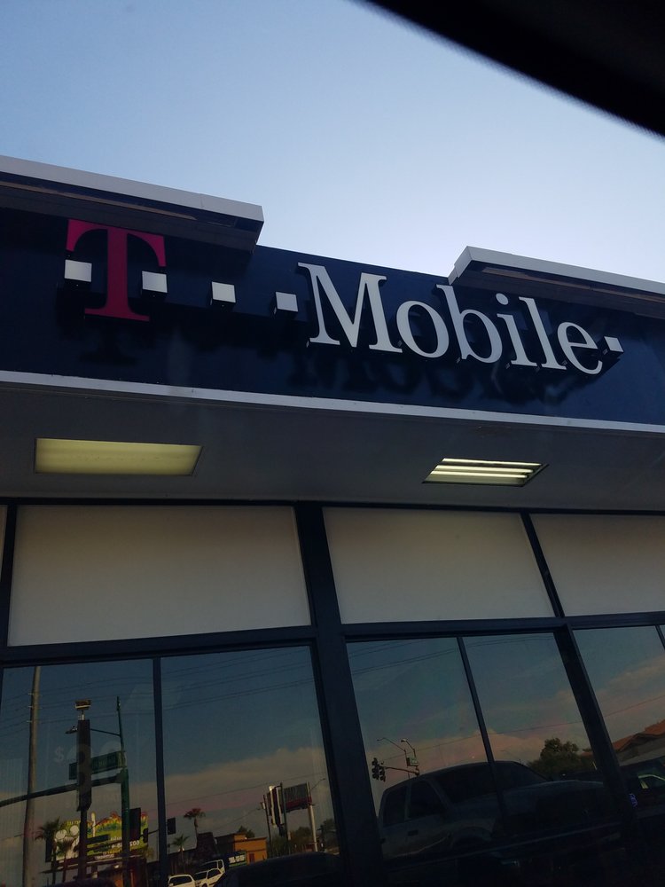 Cell Phone Stores In Phoenix Az T-Mobile - Mobile Phones - 18444 N Cave Creek Rd, Phoenix, AZ - Phone