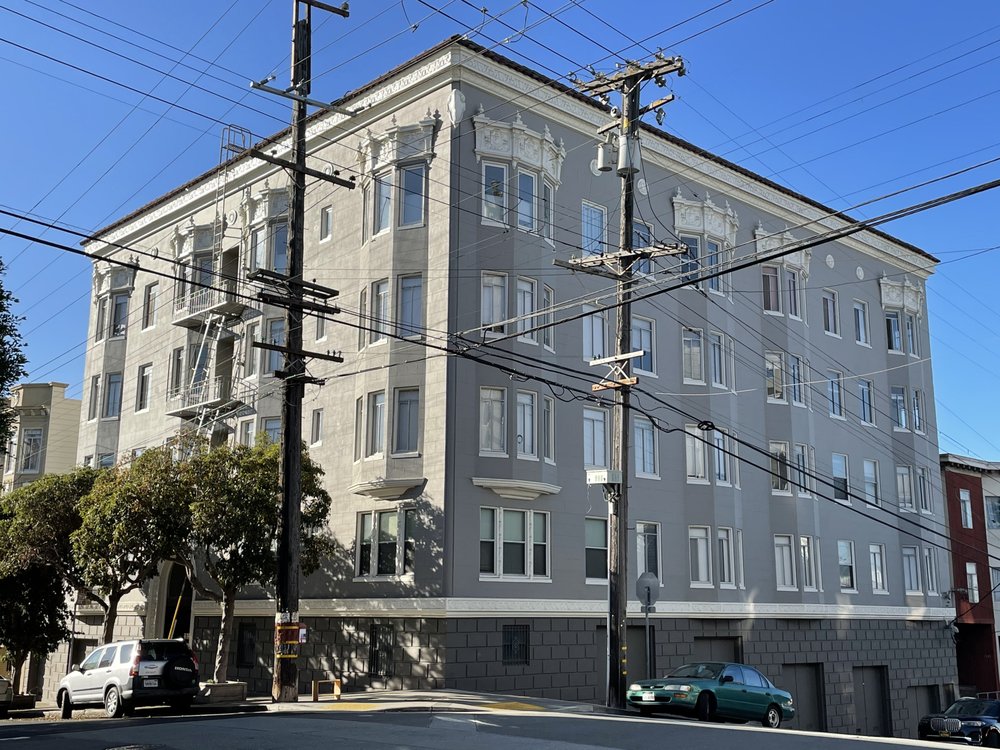 Russian Hill Apartments