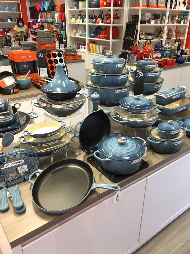 Le Creuset Outlet Store