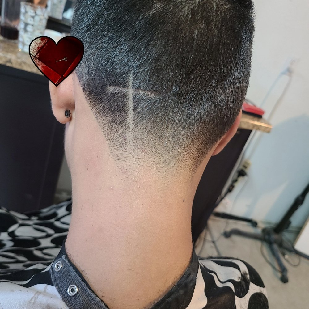 The Lucky Rose Haircut Shop