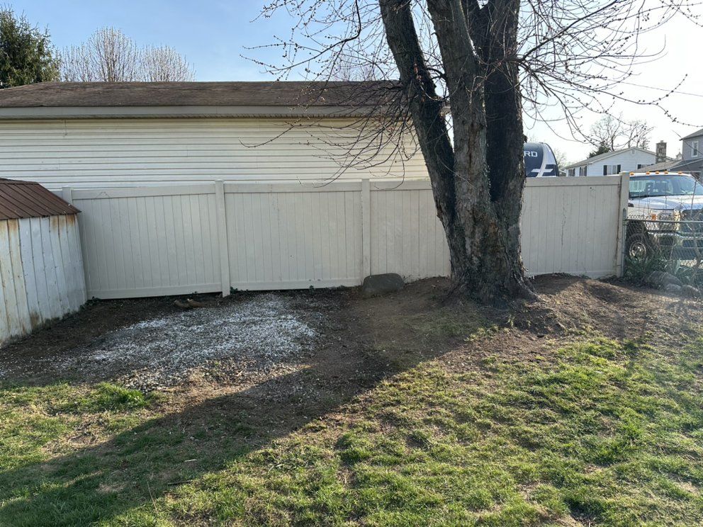 Downs' Gutter Cleaning and Yard Care