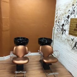 Bespoke Men S Grooming 54 Photos Barbers 1395 Queen