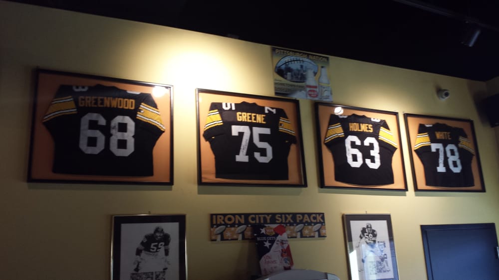 Fan Club Sports Bar