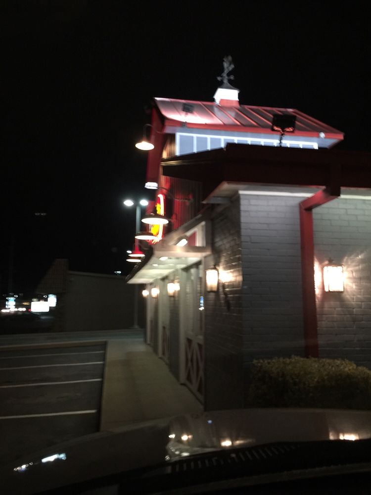 Charlie’s Chicken Chicken Wings 2020 E 32nd St, Joplin, MO