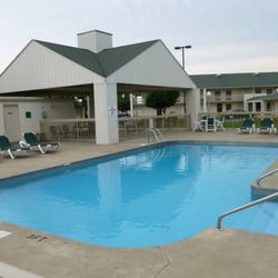 Best Western Moberly Inn Hotels 1200 E Hwy 24 Mo Photo Of Best Western Moberly Inn Mo United States Beautiful Pool