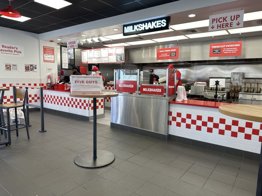Five Guys, Clemmons Roadtrippers