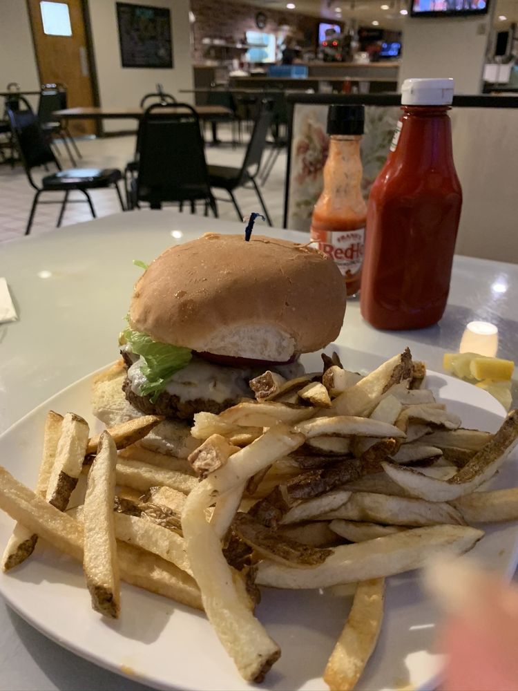 Irvin's On Main