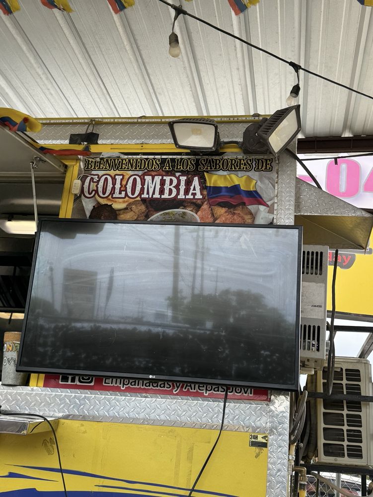 Empanadas y Arepas Jovi