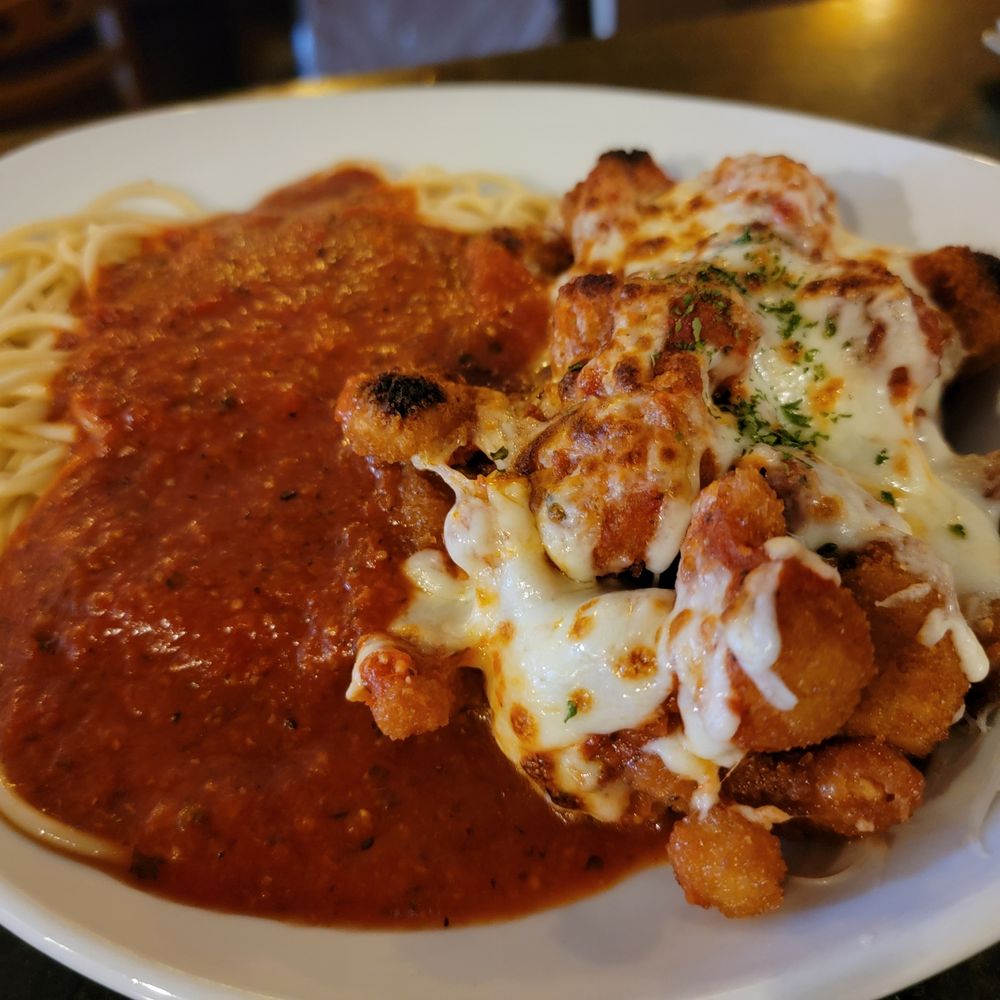 Bizzarro's Italian Restaurant & Pizzeria