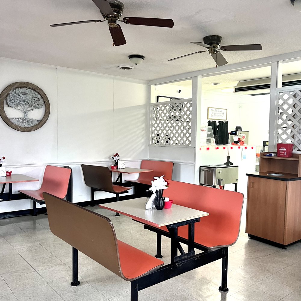 MyJnlle’Z Delicatessen