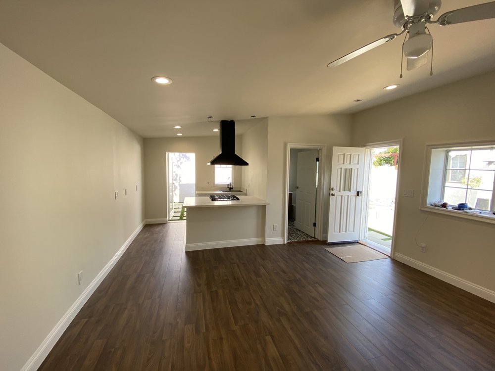 LA Kitchen Cabinets