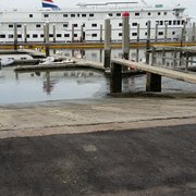 Atlantic Seafood Bait & Tackle - 21 Photos & 12 Reviews - Seafood ...
