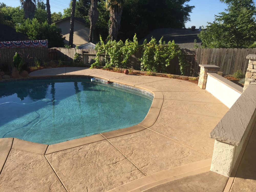 Pinnacle Pool