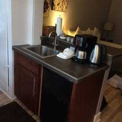 The Palm 95 Photos 99 Reviews Hotels 1065 Siskiyou Blvd