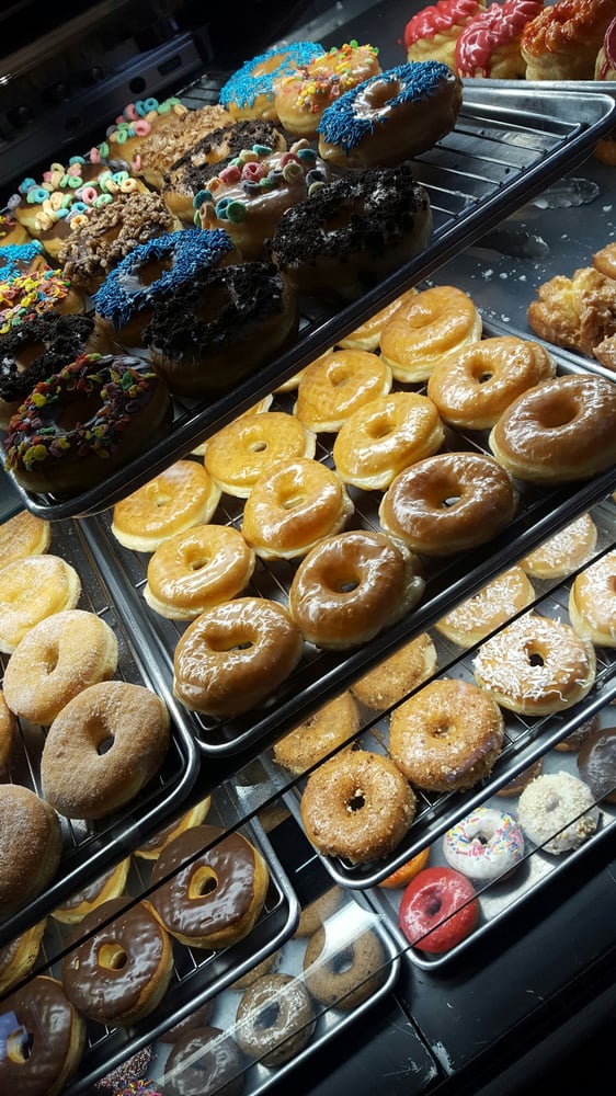 Gourmet Doughnuts 14 Photos & 27 Reviews Donuts 1800 Atlantic Ave