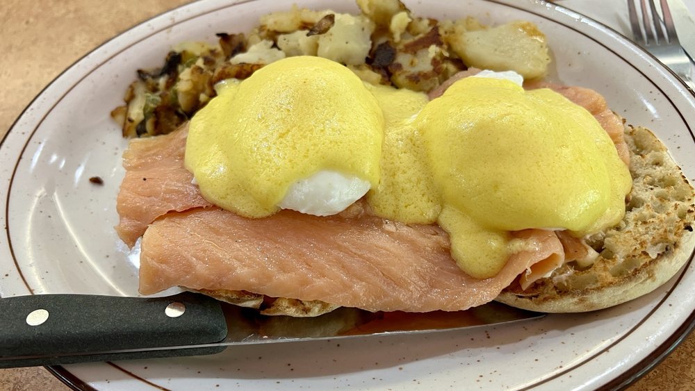 Croton Colonial Restaurant & Diner Croton Colonial Restaurant & Diner