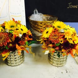 Beach Blooms 16 Photos Florists 100 C N Lake Park Blvd Photo Of Beach Blooms Carolina Nc United States