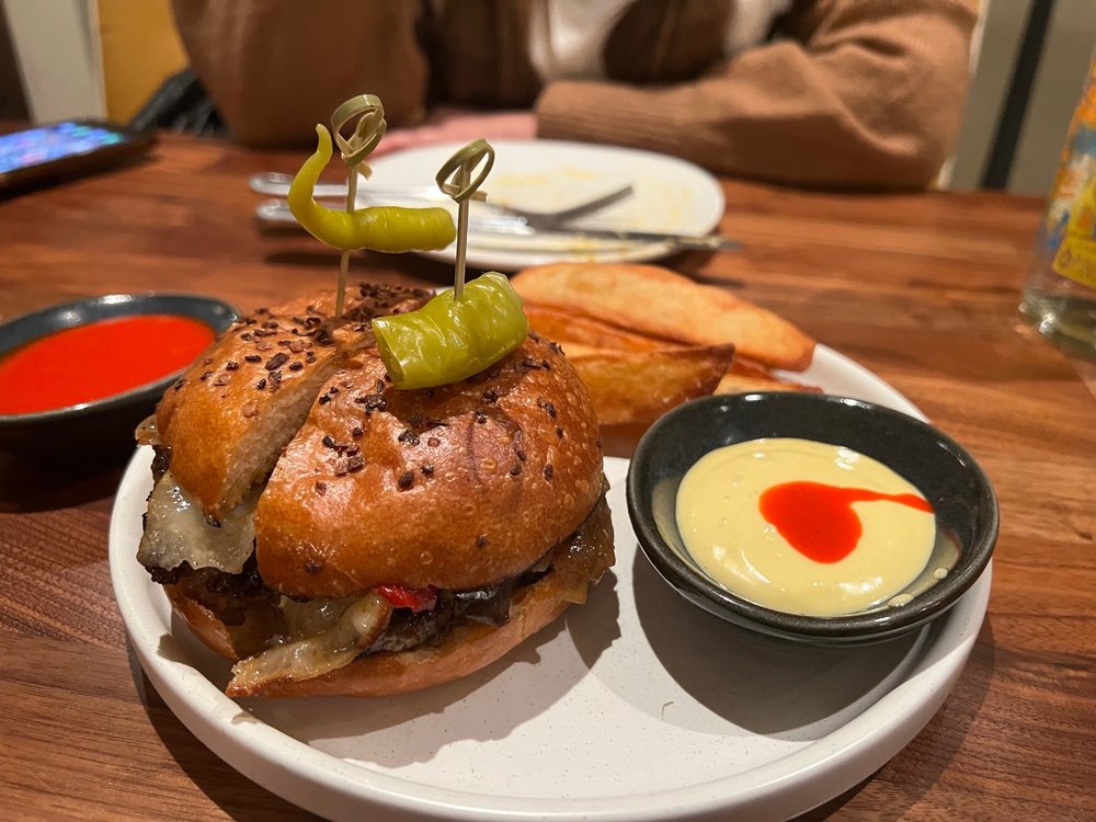 La Bodega by Cúrate