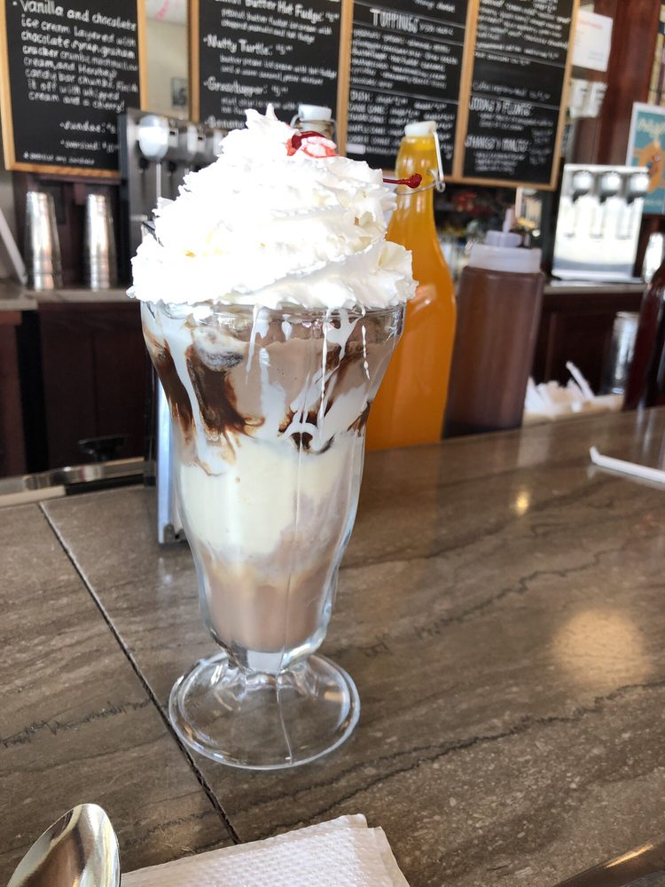 Clintons Soda Fountain