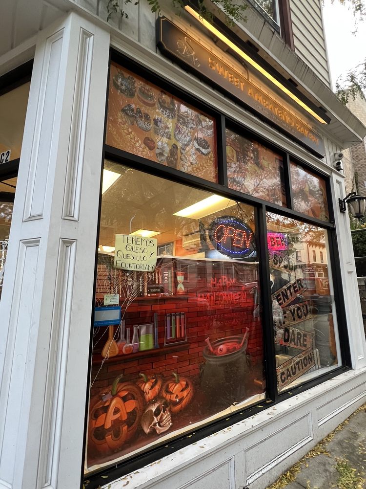 Sweet Ambateno bakery