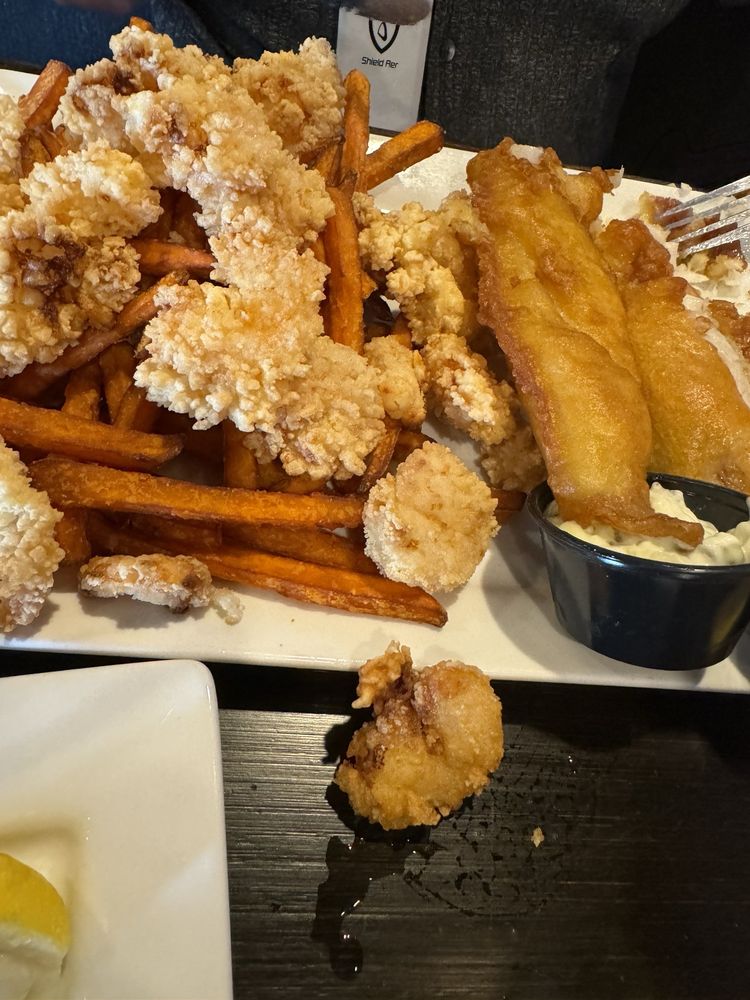 Baker St. Pub & Grill