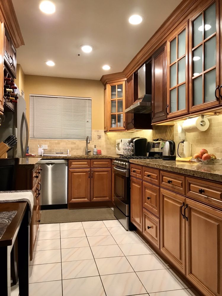 KNG  24/7 Tiles