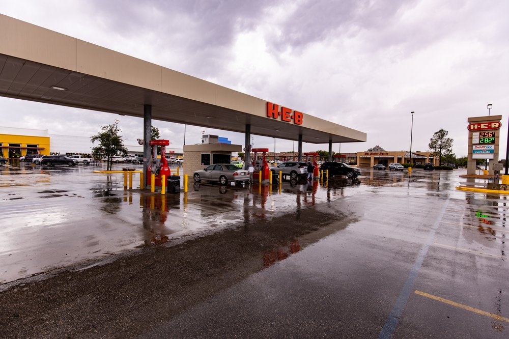 H-E-B