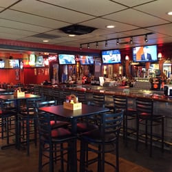 Misfits Sports Bar Grill 19 Photos 32 Reviews Bars Photo Of Misfits Sports Bar Grill Lakewood Co United States