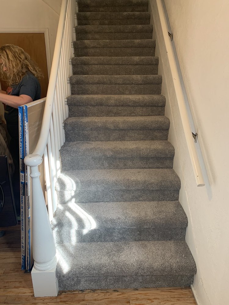 image of business Saugatuck Flooring