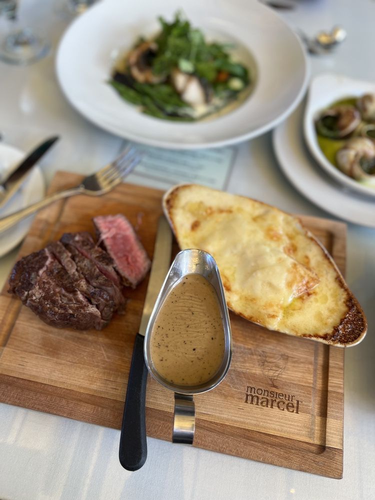 Monsieur Marcel Bistro