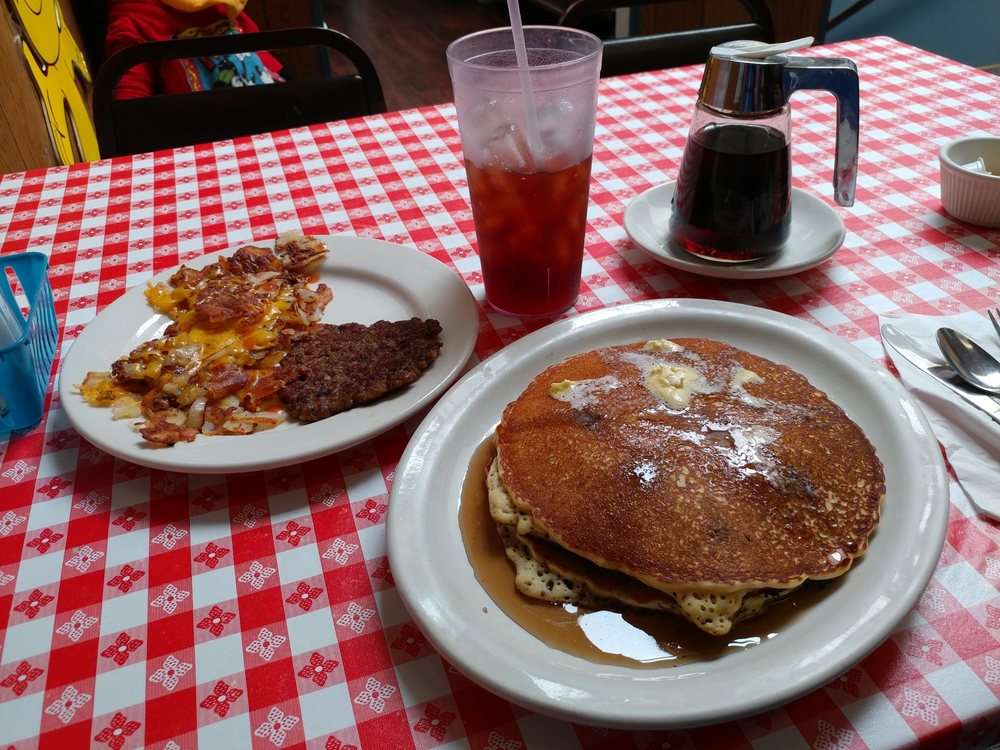 M & M Family Diner 34 Photos & 63 Reviews Diners 34 W Main St