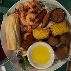 Trigger S Seafood Restaurant 35 Photos 61 Reviews Photo Of Trigger S Seafood Restaurant Pensacola Fl United States Louisiana Country Boil
