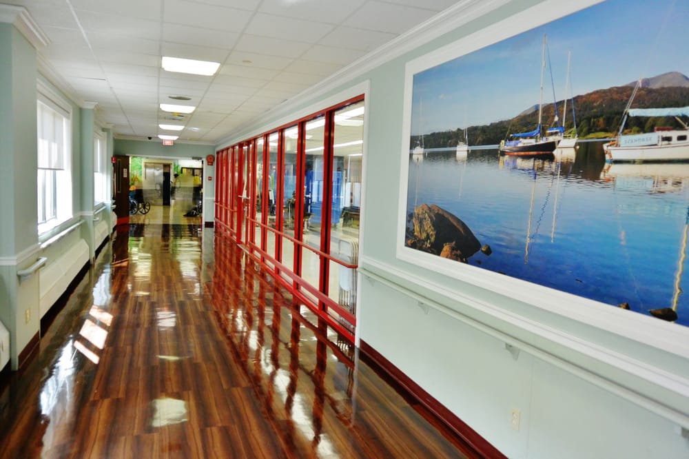 East Neck Nursing & Rehabilitation Center