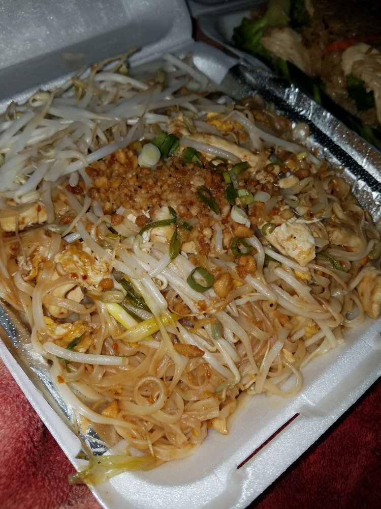 Peanut Sauce Thai Cuisine 144 Photos & 247 Reviews Thai 5003