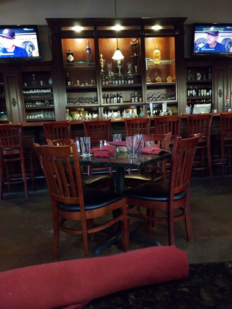 Nice Restaurant In Bay City Tx Almost Doesn T Belong But Hy Photo Of Fat Gr Restaurant Bar Bay City Tx United States