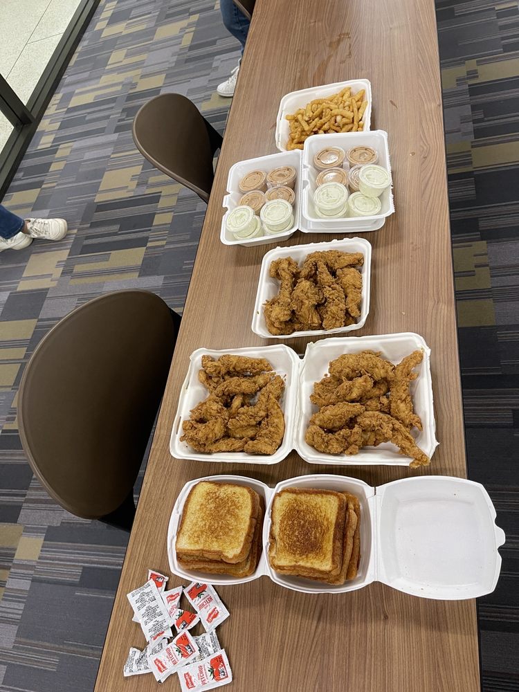 Layne's Chicken Fingers 