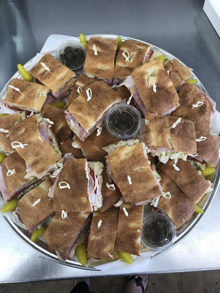 Arax Deli & Grocery