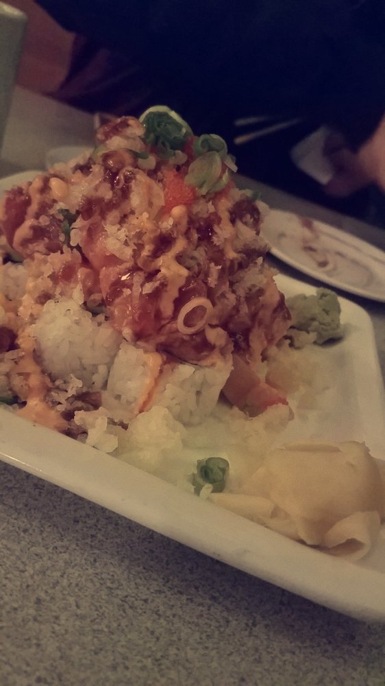 Golden Califonria Was An Ok Selection Healthy Amount Of Mixed Fish Photo Of Tsugaru Anese Restaurant San Jose Ca United States Golden Califonria