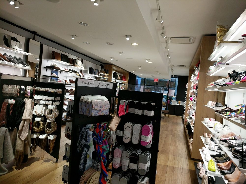 aldo shoes closing stores