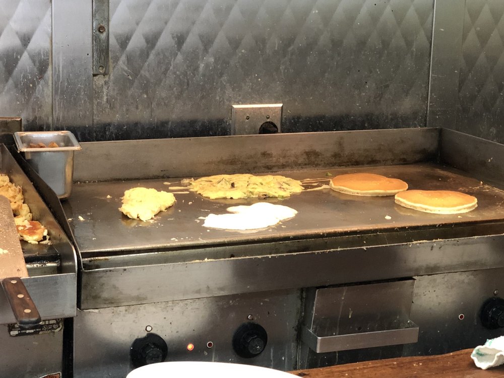 White Front Breakfast House