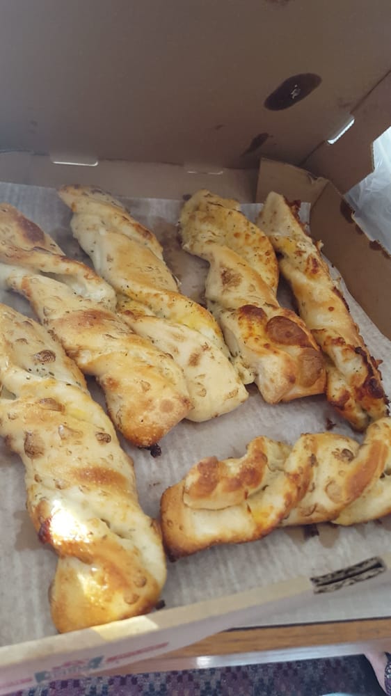 6 Piece Garlic Parmesan Twist Yelp Photo Of Round Table Union City Ca United States 6 Piece