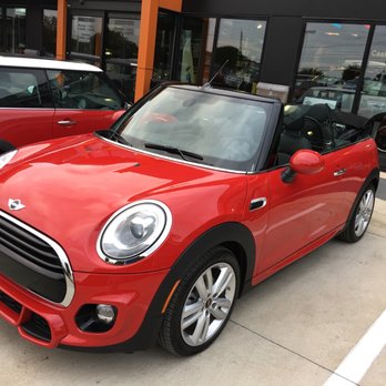 Mini Of Austin 20 Photos 115 Reviews Car Dealers 7113 Mcneil