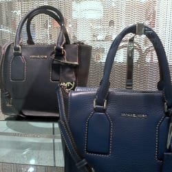 Michael Kors Watches 650 W 41st Aveune Oakridge Vancouver Bc Photo Of Michael Kors Vancouver Bc Canada Nice Blue Leather Handbag