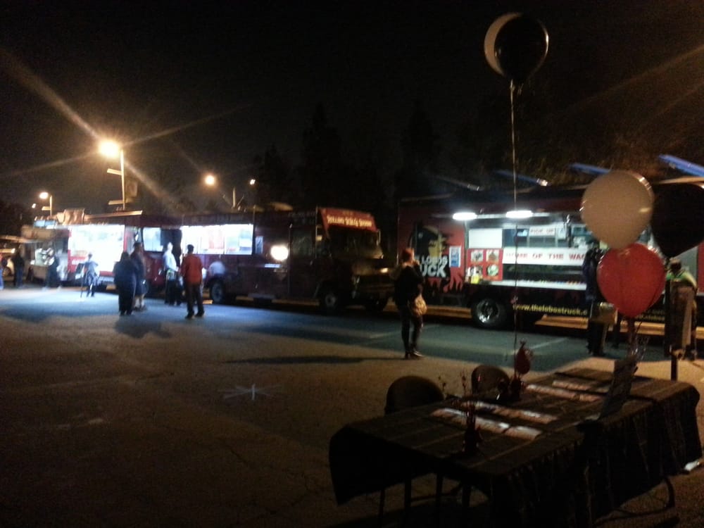Mt. Sierra College Family, Friends Foodtrucks