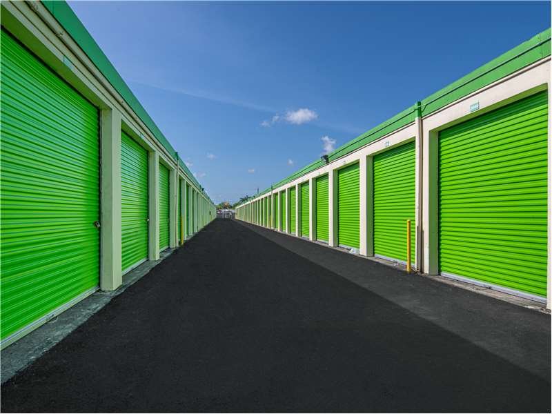 Extra Space Storage