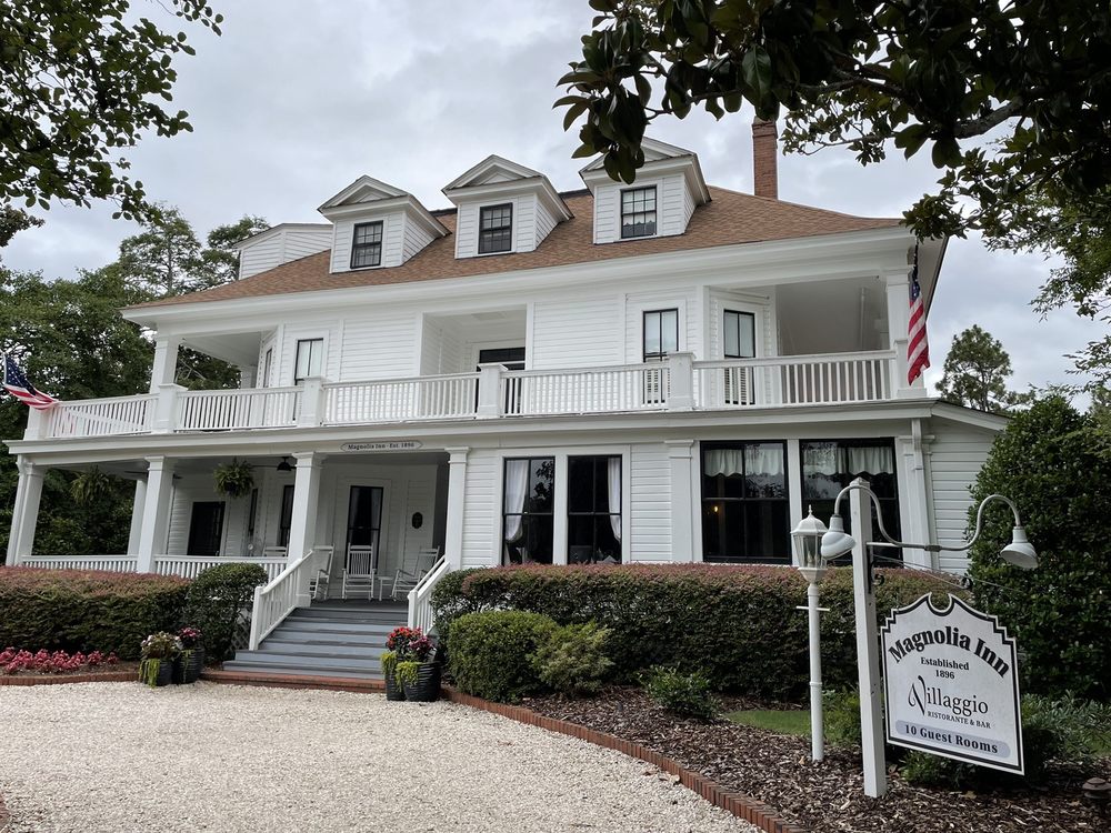 Magnolia Inn & Restaurant