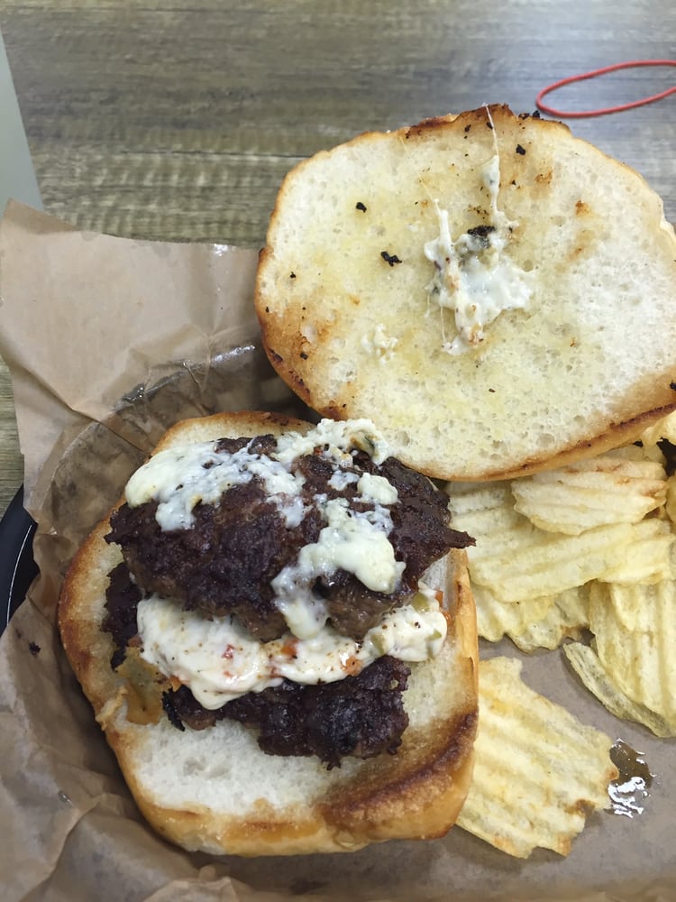 Lemonade House Grille Burgers 2711 West Kings Hwy, Paragould, AR