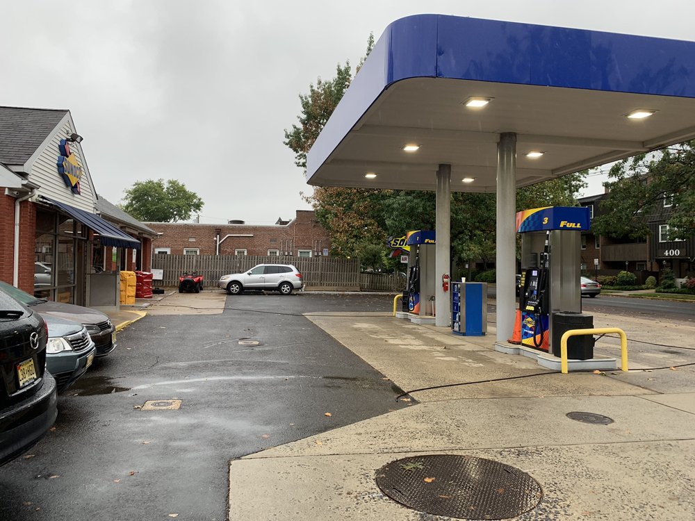 Carl's Haddonfield Service
