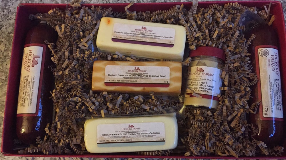 Hickory Farms Holiday Market