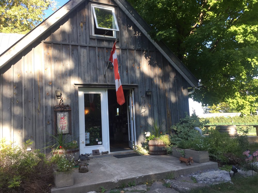Long Dog Winery